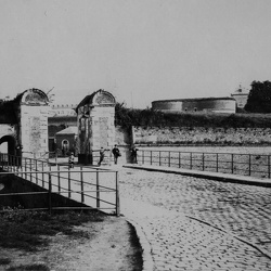 Les Fortifications